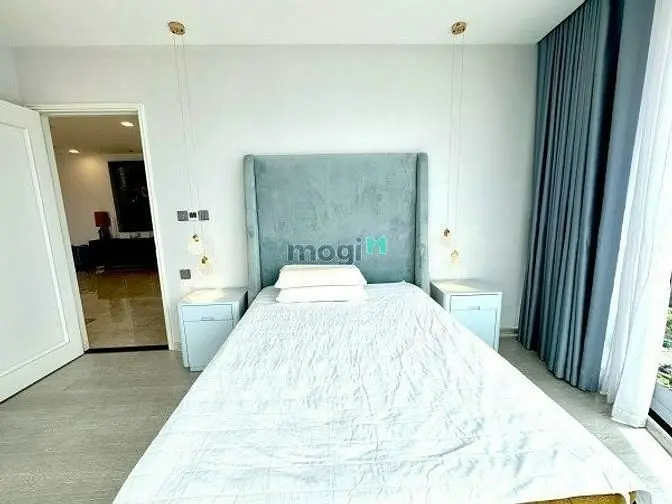 3Pn Vinhomes Q1 Vòng Cong Chỉ 47 Tr/Tháng Ở Ngay, View Toàn Cảnh Lm81.