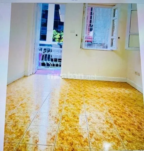 Cho Thuê Nhà Ngõ 218 Tây Sơn, Đống Đa, 40M2X 3 Tầng, Ô Tô Đỗ Cửa,