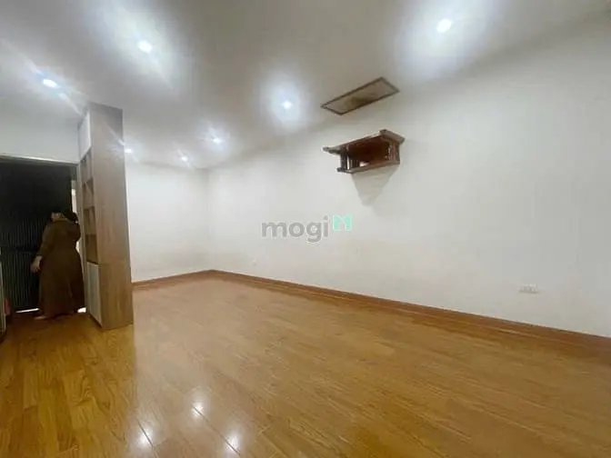 🌟Nhỉnh 3 Tỷ Tập Thể Phương Mai_Đống Đa_Lô Góc_70M2 2Pn Nhà Đẹp🌟