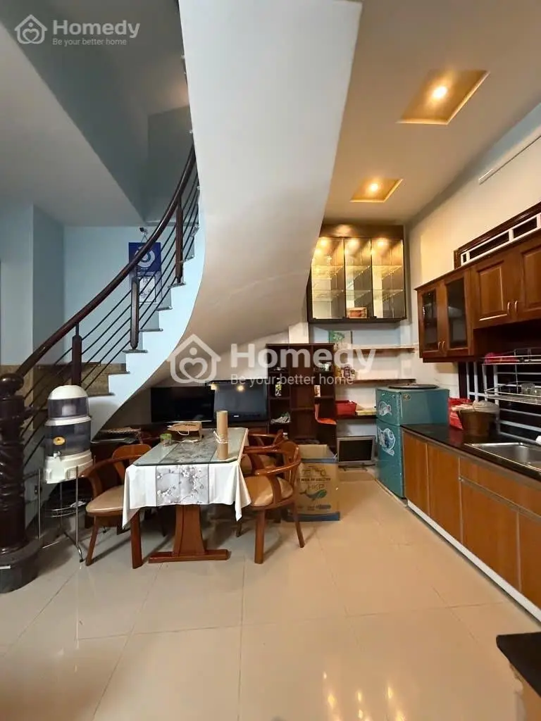 6060069 ảnh đại diện 1