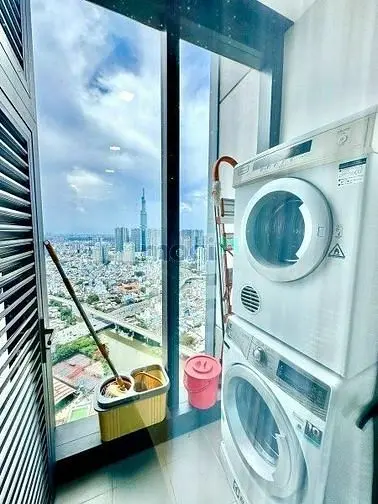 3Pn Vinhomes Q1 Vòng Cong Chỉ 47 Tr/Tháng Ở Ngay, View Toàn Cảnh Lm81.