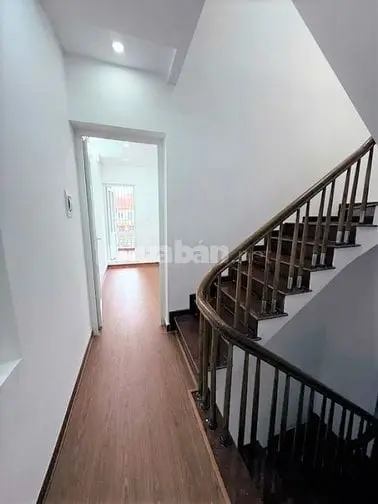 Phố Phú Thượng, Tây Hồ. D/T:61M2. 5T. Giá: Nhỉnh 12 Tỷ, Thuê Ở. Lotte