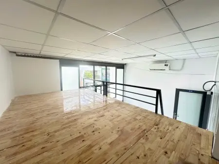 Duplex Cửa Sổ Trời Gần Trường Đại Học Văn Lang Cơ Sở 3 Giáp Gò Vấp