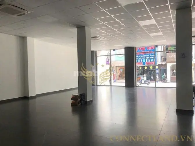 Cho Thuê Toà Nhà 1.800M2 Ngã Tư Trần Huy Liệu, Phú Nhuận Giá 450 Triệu