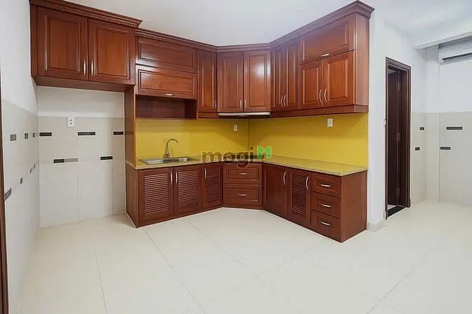 Cho Thuê Nguyên Căn Quận 10 - 4Pn - Hẻm Xe Hơi - 27 Triệu