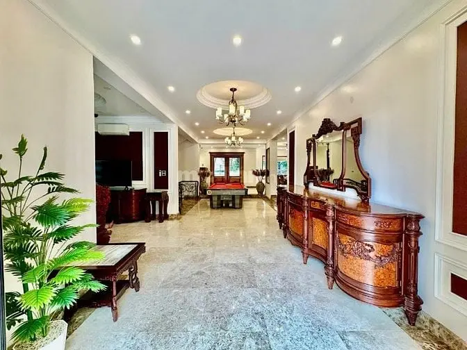 Cho Thuê Villa Đẹp 2 Mặt Tiền Thoáng Mát Hiện Đại Full Nội Thất Cao