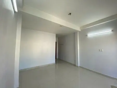 Cần Cho Thuê Phòng Có Ban Công, Hẻm Đối Diện Đại Học Bách Khoa