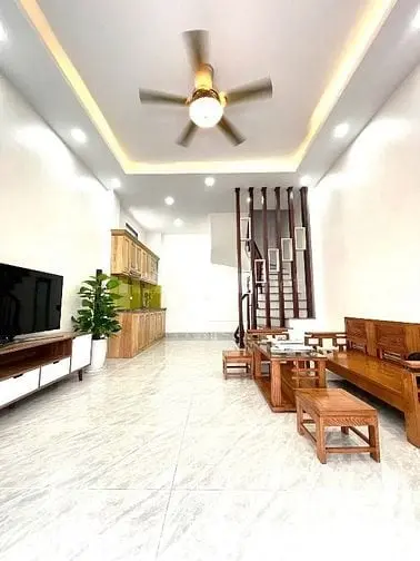 Siêu Hot-Bán Nhà Thịnh Quang Đống Đa Giá 9Tỷ5