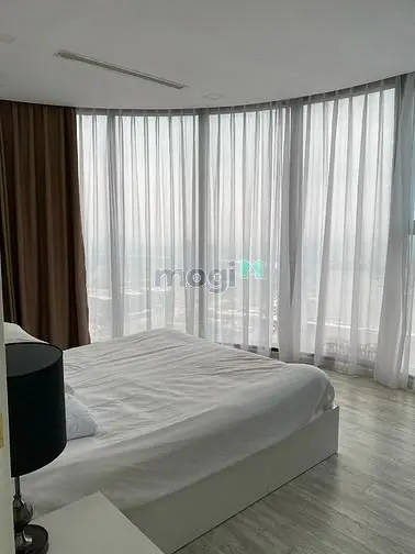 Vinhomes Golden River 4Pn ,160M2 Giá Tốt Nhất Thị Trường .