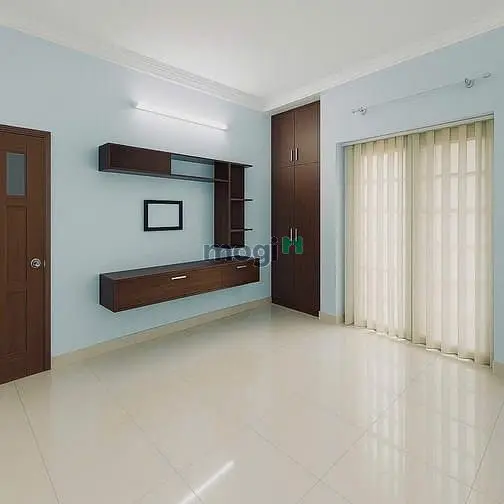 Cho Thuê Nguyên Căn Quận 10 - Sát 3 Tháng 2 - 4 Pn - 80M - 17 Triệu