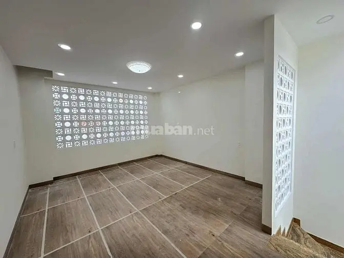 Cần Bán Nhà Ngay Chợ Tân Định Giá 18,5 Tỷ