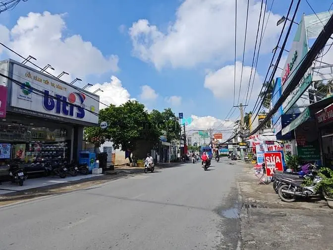 Cho Thuê Mặt Bằng Đ. Nguyễn Duy Trinh, Q 2, Tp. Hcm, 300M2, Giá 110Tr