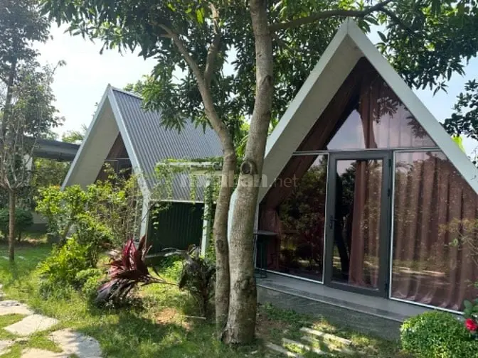 Bán Khu Đất Vườn Đã Xây Nhà Và Các Bun, Tiện Ích Như Ressot