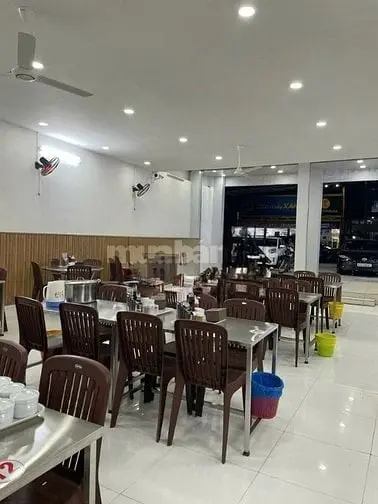 Cho Thuê Nhà Mặt Tiền Quốc Lộ 13, P. Hiệp Bình Phước, Q Thủ Đức, Giá 5