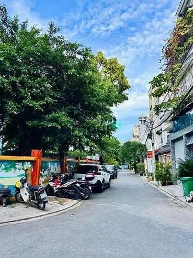 Bán Nhà 5 Tầng (5X17) 143/2 Phạm Huy Thông P6 Gò Vấp (17 Phòng )