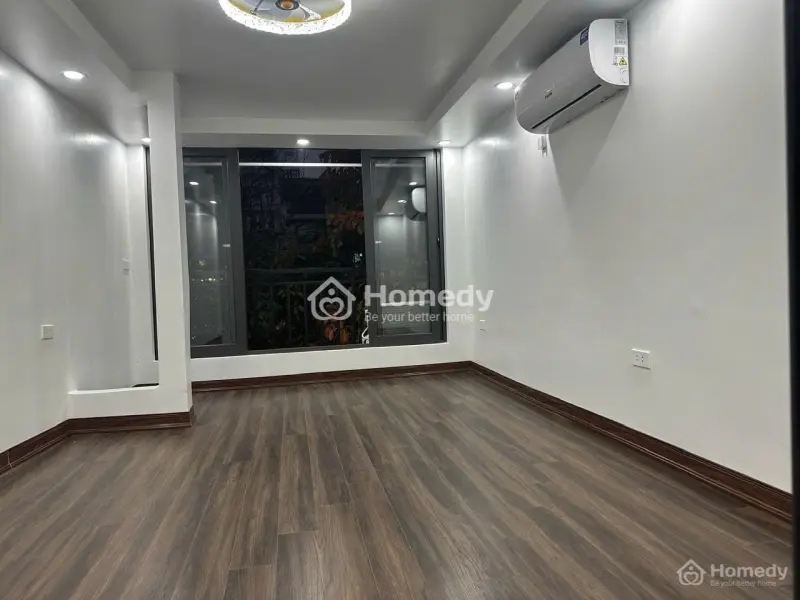 6060051 ảnh đại diện 1