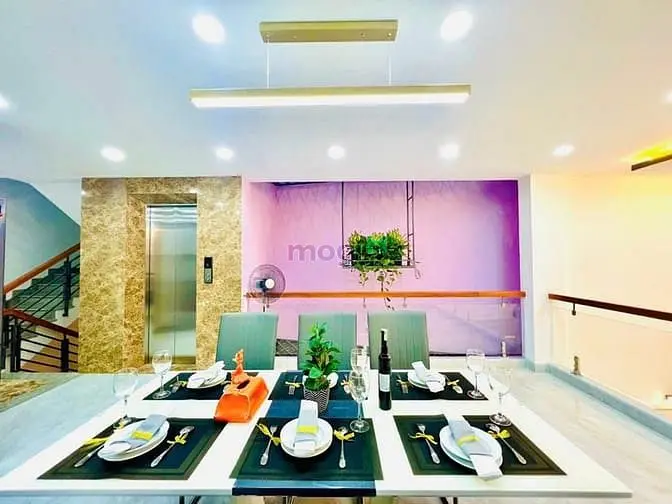 Bán Nhà Hẻm 2 Xe Hơi Tránh Nhau Quang Trung P10, 5 Tầng Thang Máy, 80M