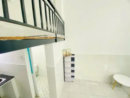 Duplex Máy Lạnh, Tủ Lạnh, Rộng 28M2 Ngay Sau Đại Học Công Thương