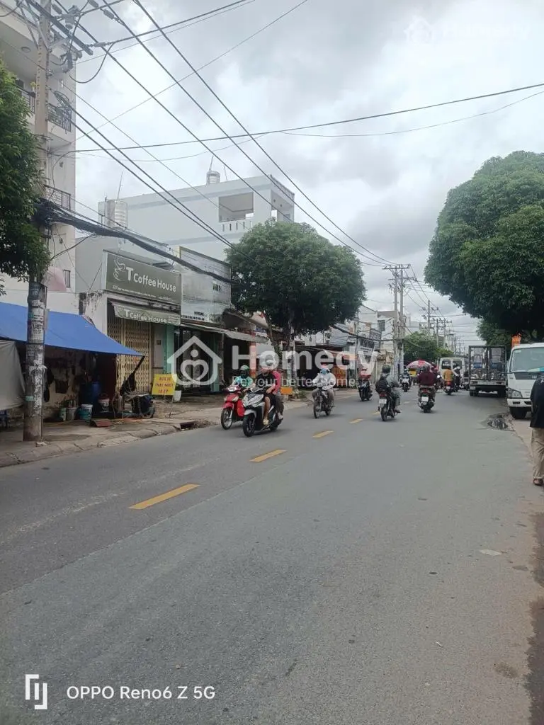 6060381 ảnh đại diện 1