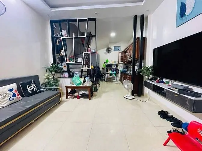 Bán Nhà Hà Đông Kđt Văn Quán, 10 Tỷ, 46M2, 10M Ô Tô Tránh, An Ninh Tốt