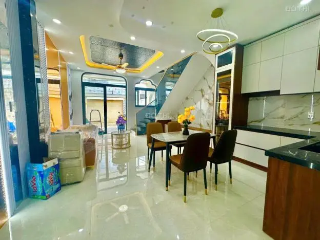 Ms 924🔴 Nhà Đẹp 1 Trệt 1 Lầu- Gần Chợ Thánh Tâm- Tân Biên- Xe Hơi Tận Nhà- 3Pn- Hướng Nam