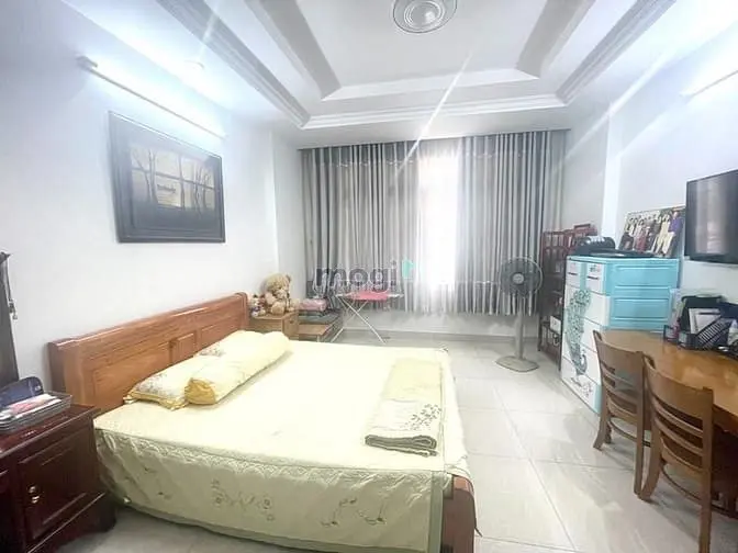 Nhà Cc Phan Văn Trị P10 62M2 Nở Hậu 4.25M 3L Sát Bên Cityland 10.6 Tỷ