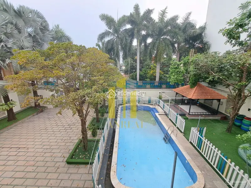 Cho Thuê Biệt Thự 800M2 Mặt Tiền Trần Văn Sắc Giá 6500 Usd