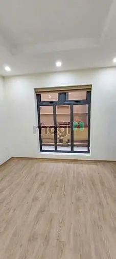 6060205 ảnh đại diện 1