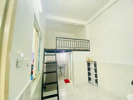 Duplex Máy Lạnh, Tủ Lạnh, Rộng 28M2 Ngay Sau Đại Học Công Thương