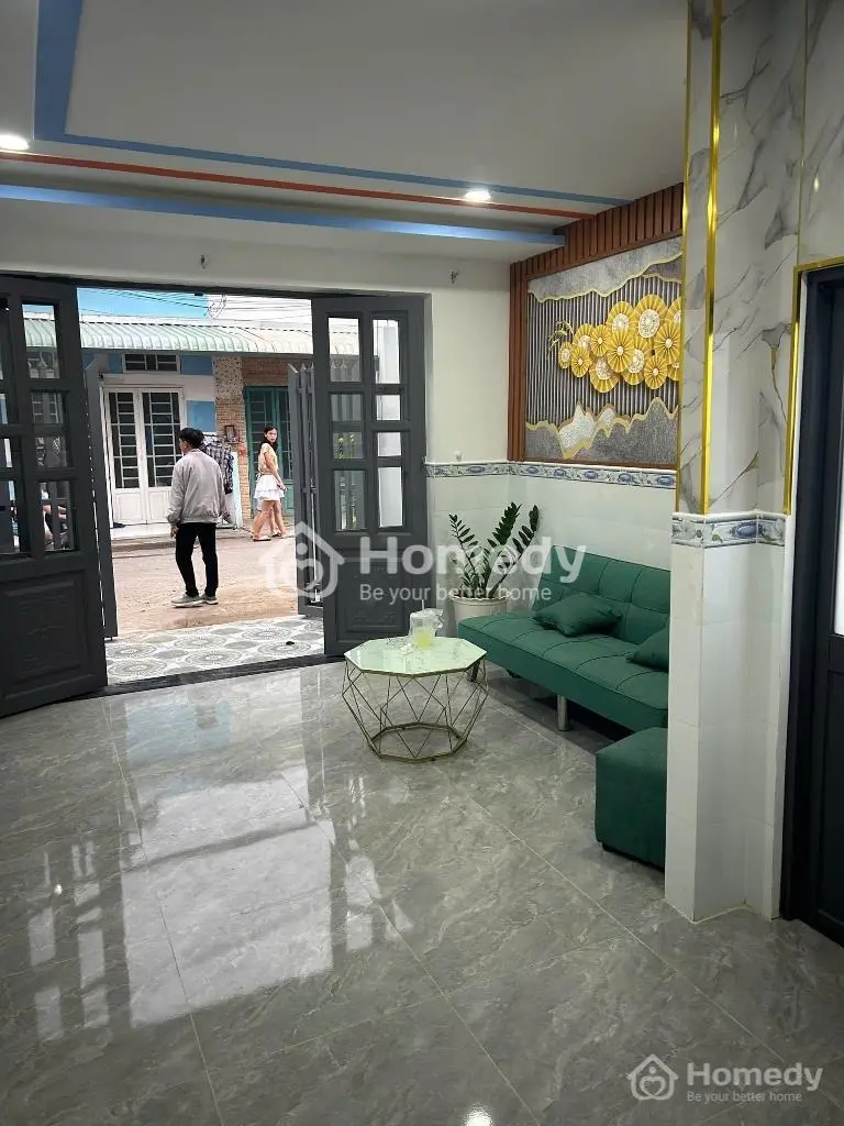 Nhà 2 Mặt Tiền Đường Giá Rẻ Cực Hiếm Ở Hóc Môn