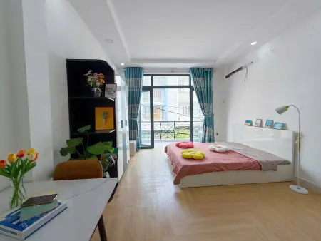Chdv Đường Số 13 Q7 - Đầy Đủ Nội Thất, Ban Công Lớn, Nhà Mặt Tiền