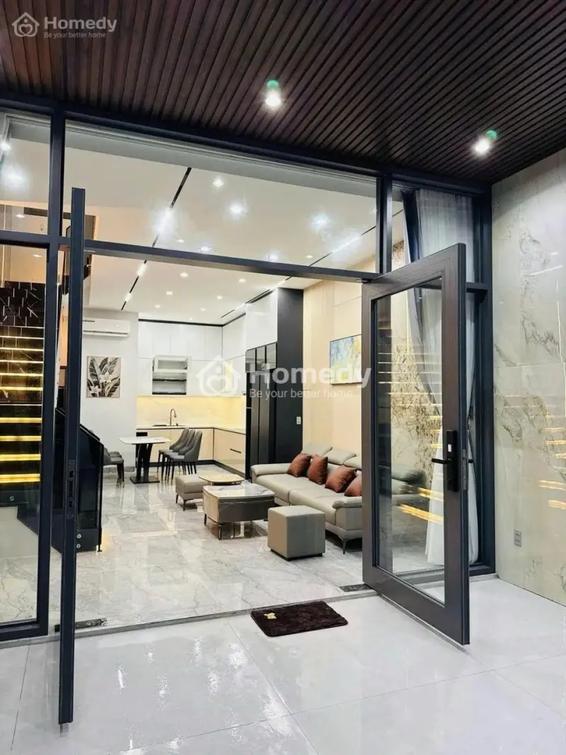 🌿 Siêu Phẩm Nhà Nguyễn Chích – Phòng Master 40M², Sân Vườn Xanh, Nội Thất Hiện Đại, Vào Ở Ngay!