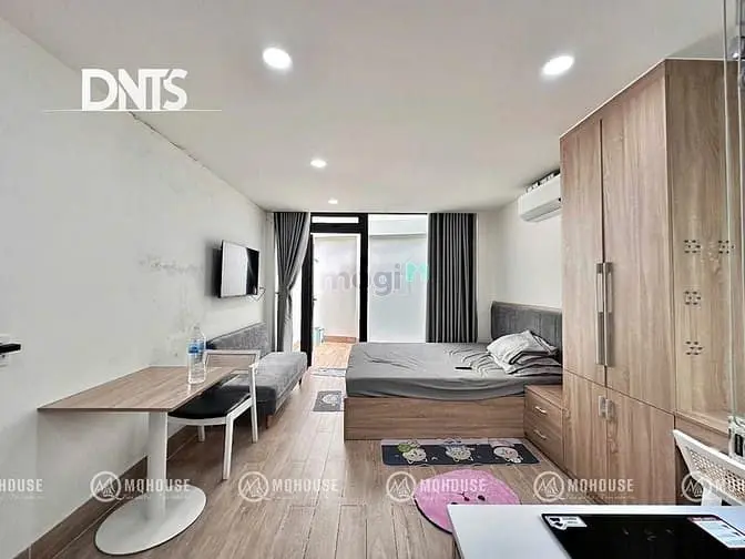 Căn Hộ 1Phòng Ngủ +Sân Máy Giặt Riêng Gần Ga Metro Bến Thành Q1