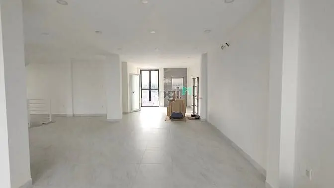 Cho Thuê Nhà Mặt Tiền Nguyễn Văn Thủ, Đakao, Quận 1 - Có Thang Máy