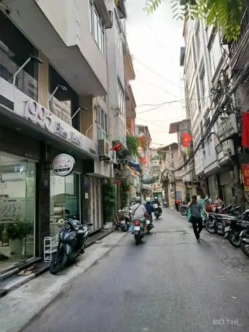 6060717 ảnh đại diện 1