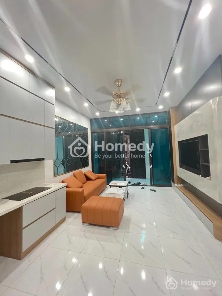 Nhà Mới 5Tầng-Thang Máy-Phố Võ Thị Sáu-Đối Diện Công Viên-View Hồ-Ngõ Bagac Thông-67M2-Giá 12Tỷ6