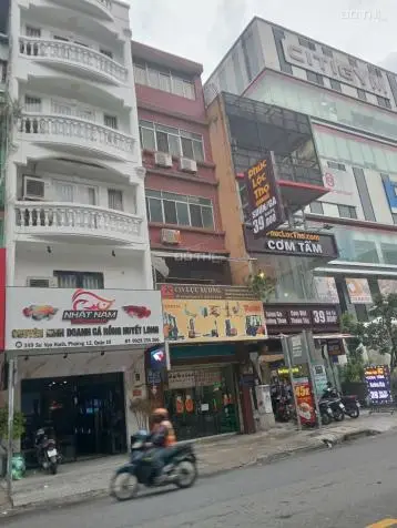 6060563 ảnh đại diện 1
