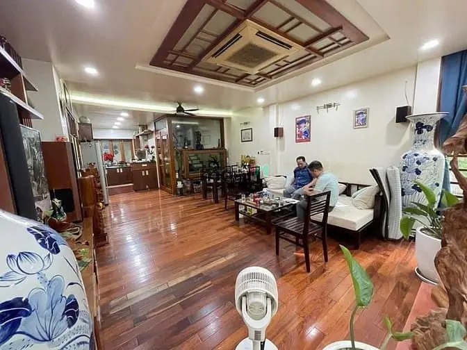 6060718 ảnh đại diện 1