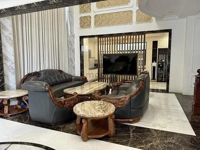 Siêu Phẩm Nhà Biệt Thự - Khu Vực K300 Đắc Địa - Cho Thuê Nhà Mặt Tiền