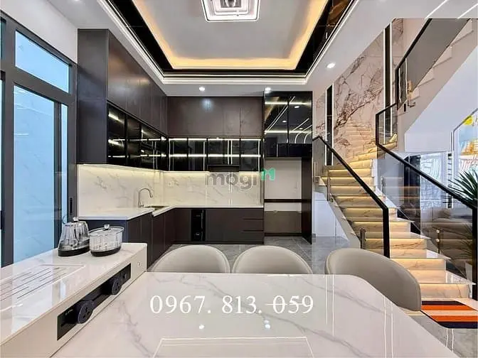 Nhà Mặt Tiền Đường Thông Dt:5,5X19M, Nở Hậu 5,9M, Trệt, 2 Lầu, S.thg