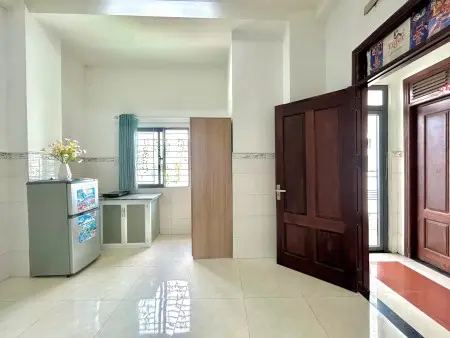 Trọ Có Gác Xinh Cho Sinh Viên Huit Ngay Lê Trọng Tấn Sẵn Nội Thất Có Thang Máy Tận Cửa Free Máy Giặt