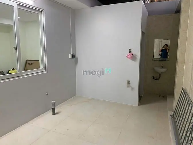 Cho Thuê Mặt Bằng Mt Bình Lợi,P.13,6 X 20, 25 Triệu, Tl