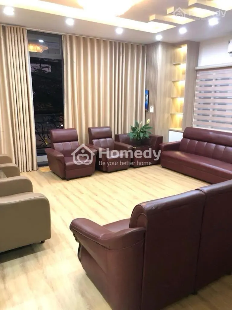 Siêu Phẩm Mặt Phố Đê La Thành . Vị Trí Đắc Địa , Sổ Đỏ Nở Hậu , Chính Chủ , Sẵn Sàng Giao Dịch