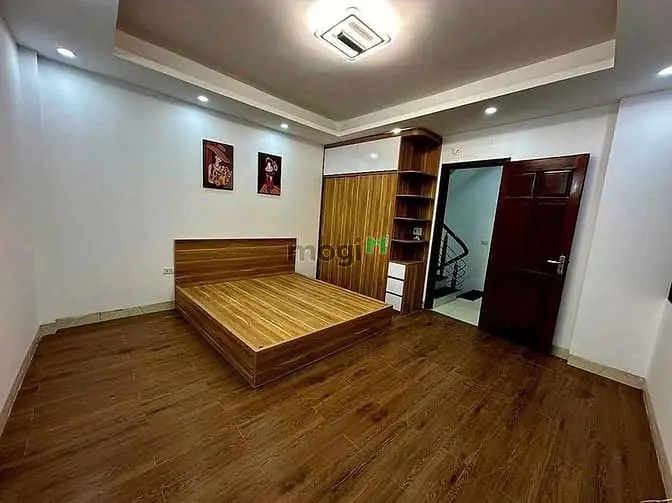 Bán Nhà Hà Đông Phố Hoàng Hoa Thám 12,5 Tỷ, 77M2, Mt 6M, An Ninh Tốt.