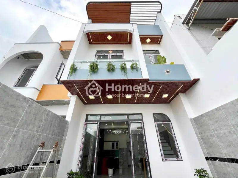 Bán Nhanh Căn Nhà 5 X 16 , Sổ Hồng Riêng , Hoàn Công