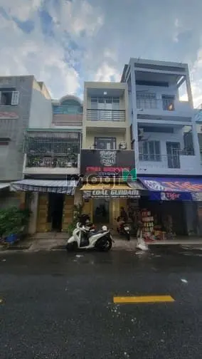 Nhà Số: 261 Nguyễn Tiểu La, Góc Ngã Tư Bà Hạt, (3X11M 3L) - 18Tr