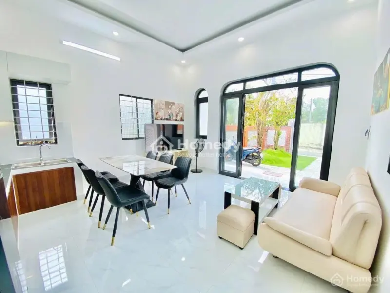 Về Thành Phố Sống Với Các Con Nên Bán Nhà Sân Vườn Hiện Đại Còn Mới 150M2, 870Triệu –Huyện Củ Chi