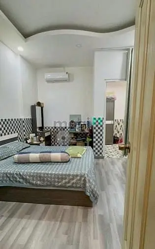 Bán Nhà Hẻm Đường Cách Mạng Tháng Tám, P.5, Tân Bình. Dt: 5,5X8M.