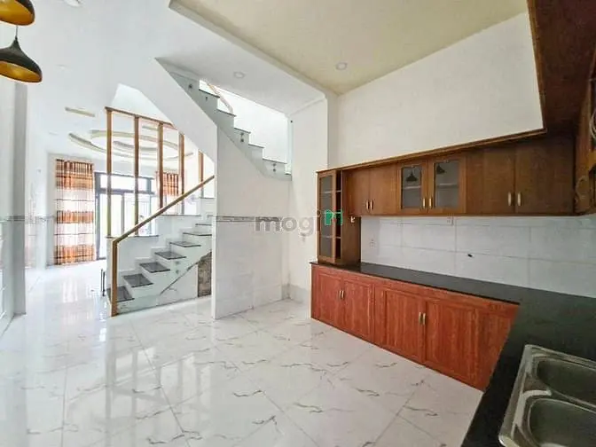 Bán Nhà 2 Tầng Hẻm Xe Hơi Đường Số 8 Gần Vinhomes - 64M2 (4M X 16M)