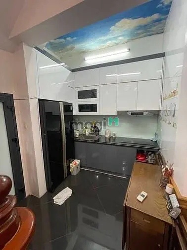 6060839 ảnh đại diện 1